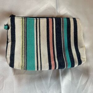 Small Thirty-One Pouch